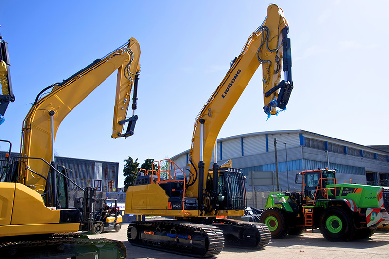 LiuGong machines that will be on display at ScotPlant