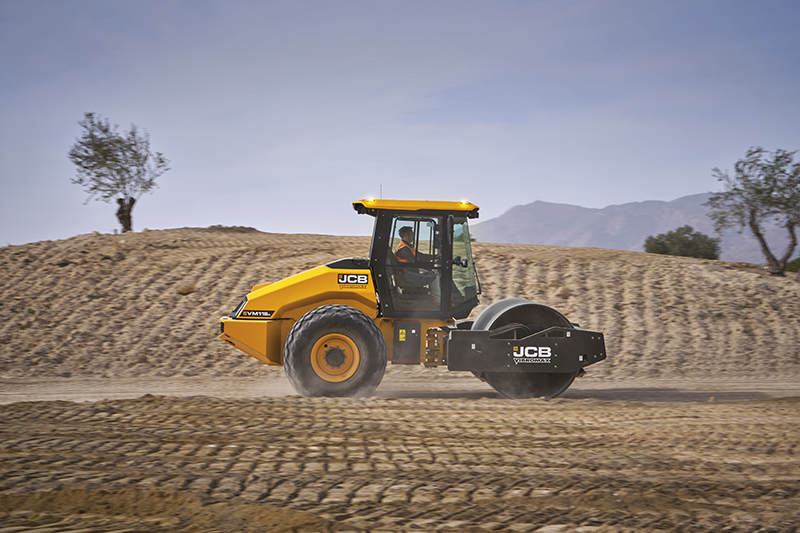JCB VM118D