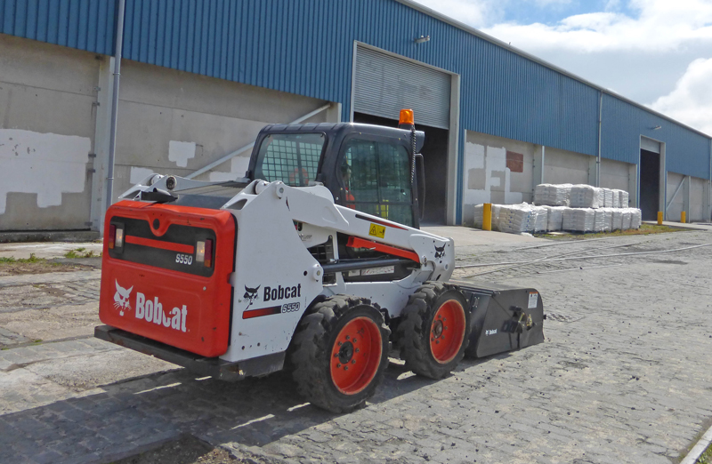 Bobcat-Skidsteer-Hire-Scotland