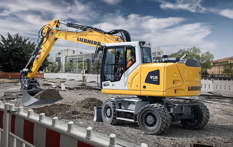 A 918 G8 Compact